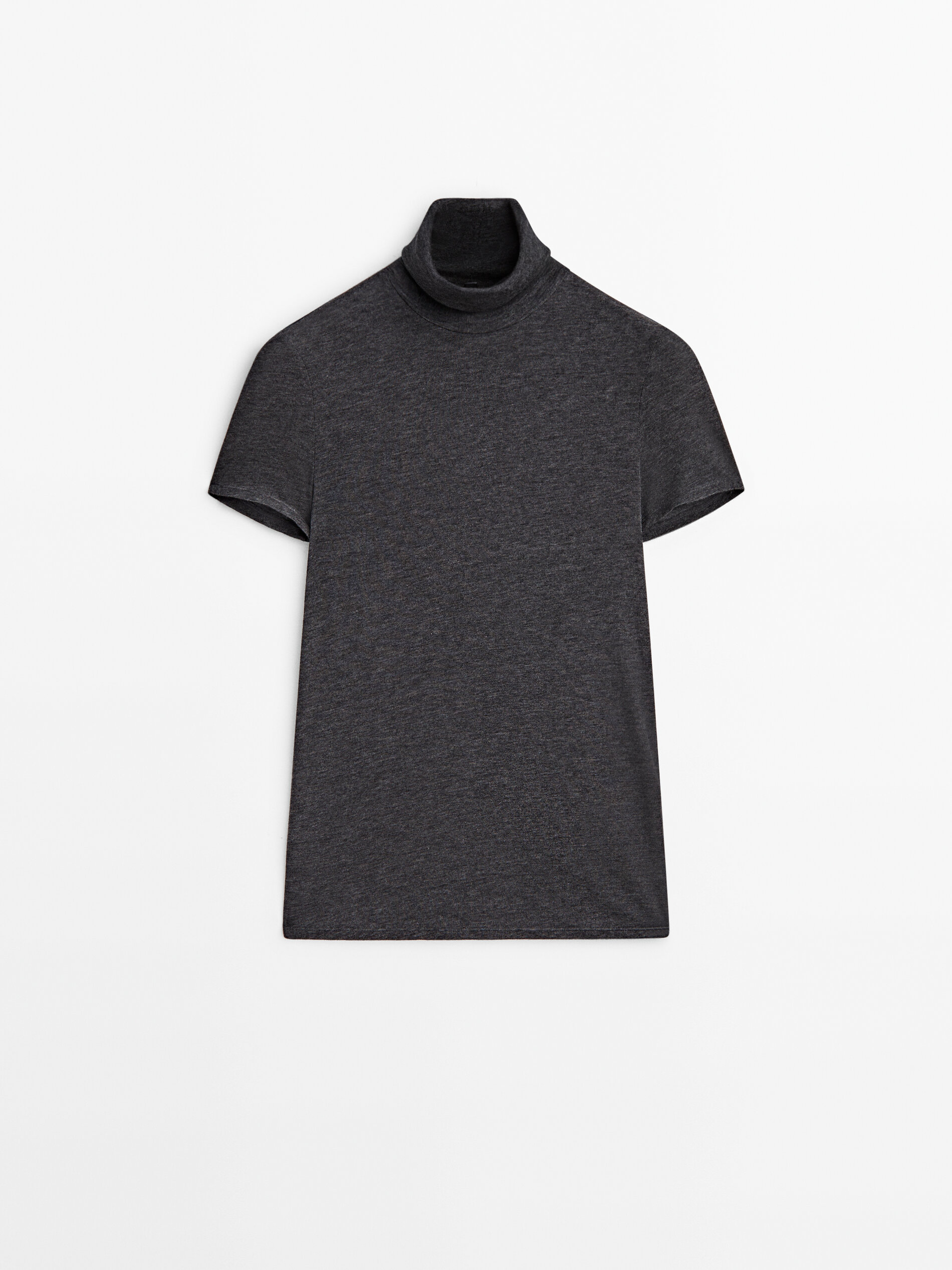camiseta-cuello-alto-660dqx-1.jpg