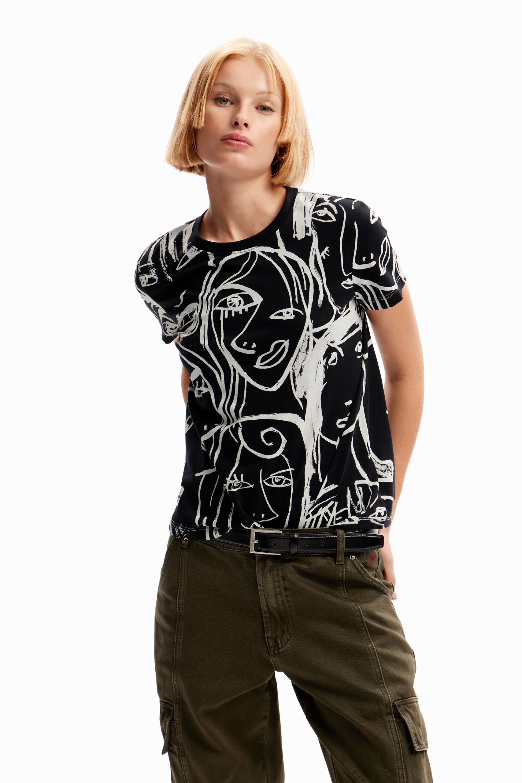 camisetas-desigual-576ehw-1.jpg